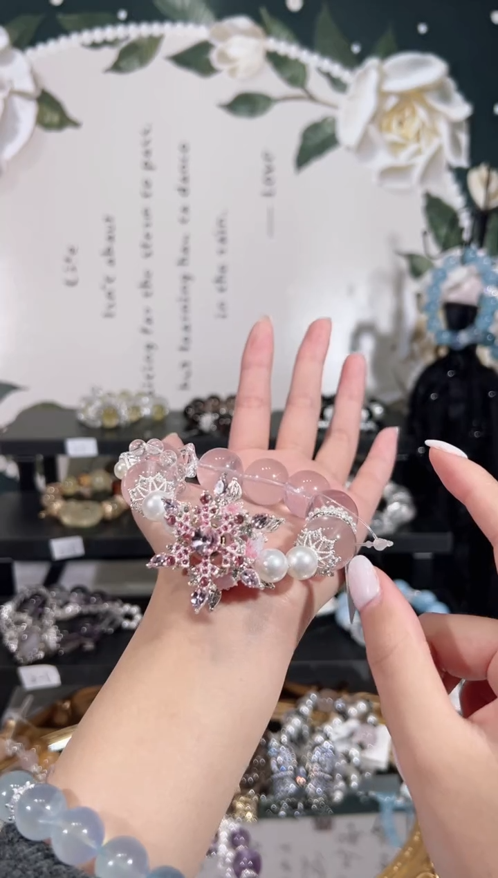 【闪购商品】水晶手链未镶嵌天然水晶默认微瑕 多样性发货发其一