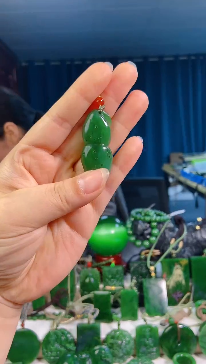 【闪购商品】和田玉挂件未镶嵌1