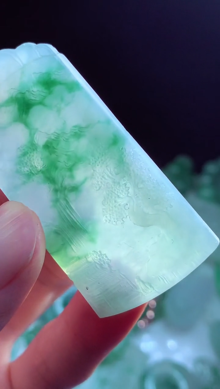 定制翡翠未镶嵌翡翠毛货定制