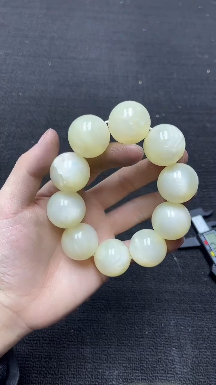 【闪购商品】硅化珊瑚手链未镶嵌精美手串76