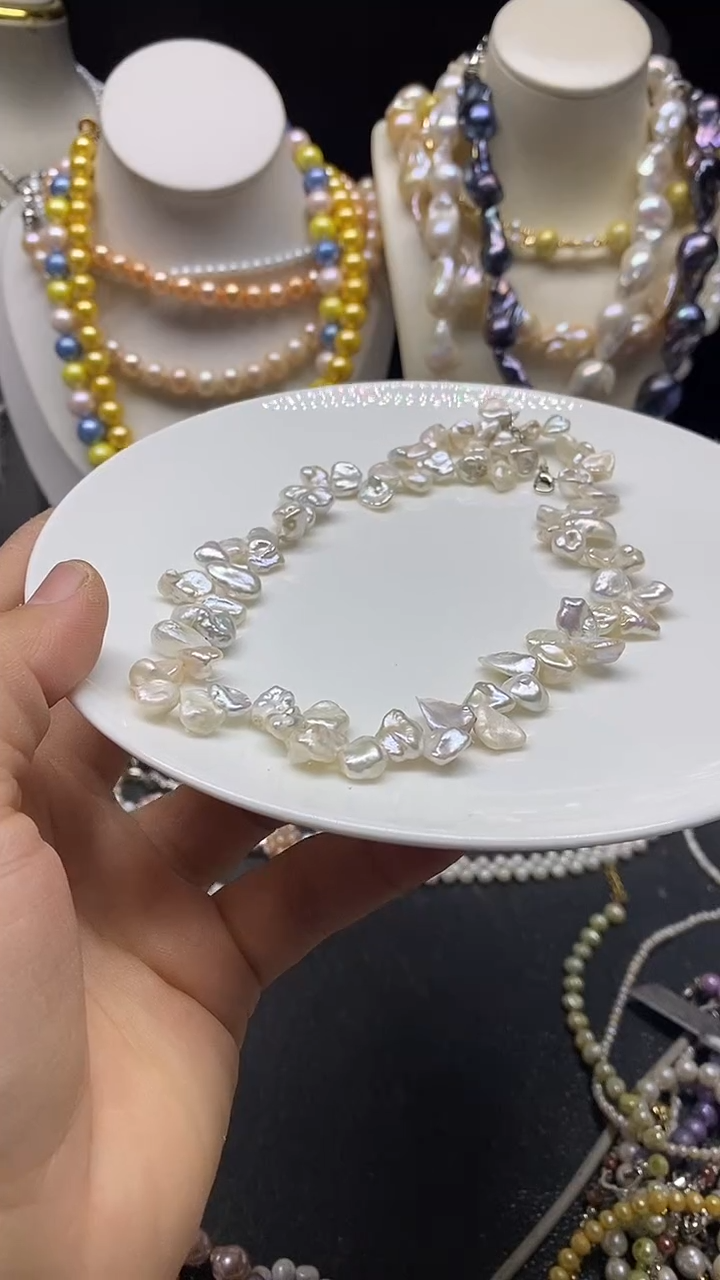 颈饰未镶嵌淡水珍珠多人