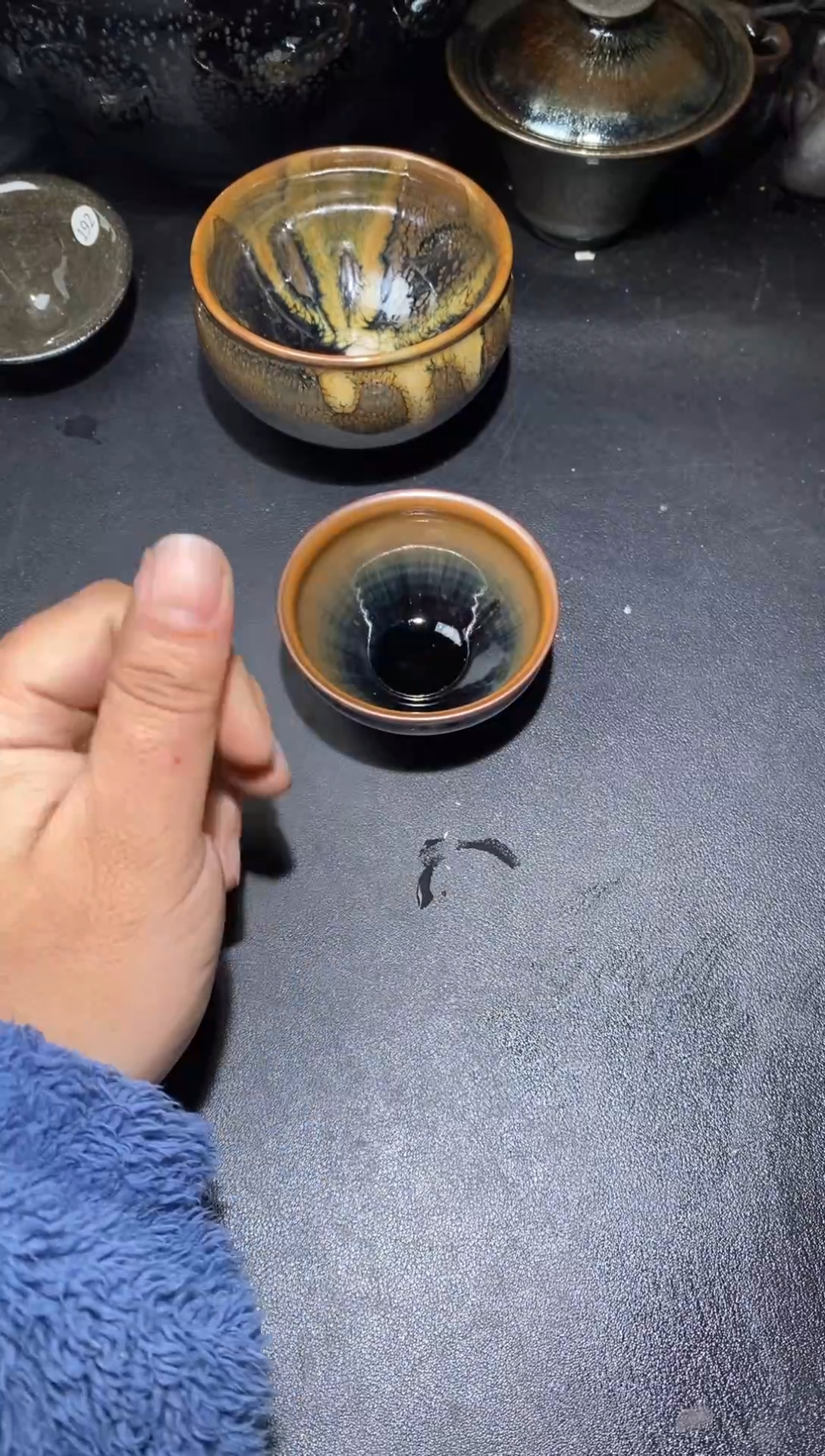 茶盏Y****9           84