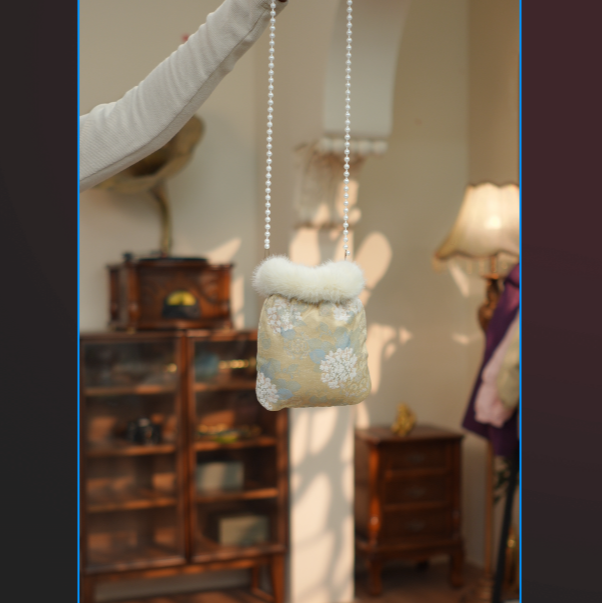 国风斜跨包包儿童