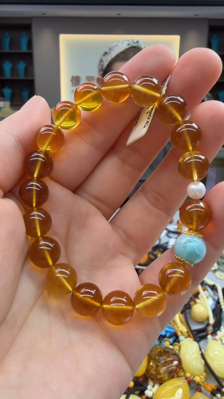 未镶嵌琥珀手链12秒拍  假一罚三