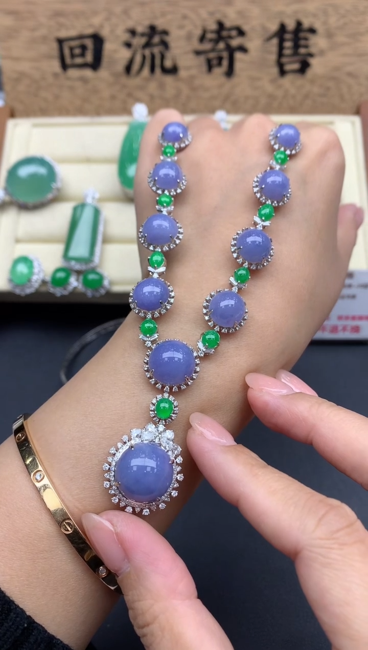 【闪购商品】翡翠颈饰18K金镶嵌580-中国好珍宝