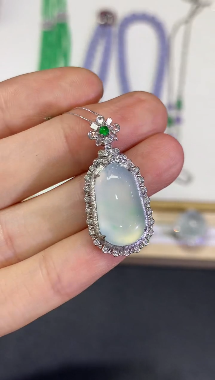 【闪购商品】翡翠颈饰18K金镶嵌团购23