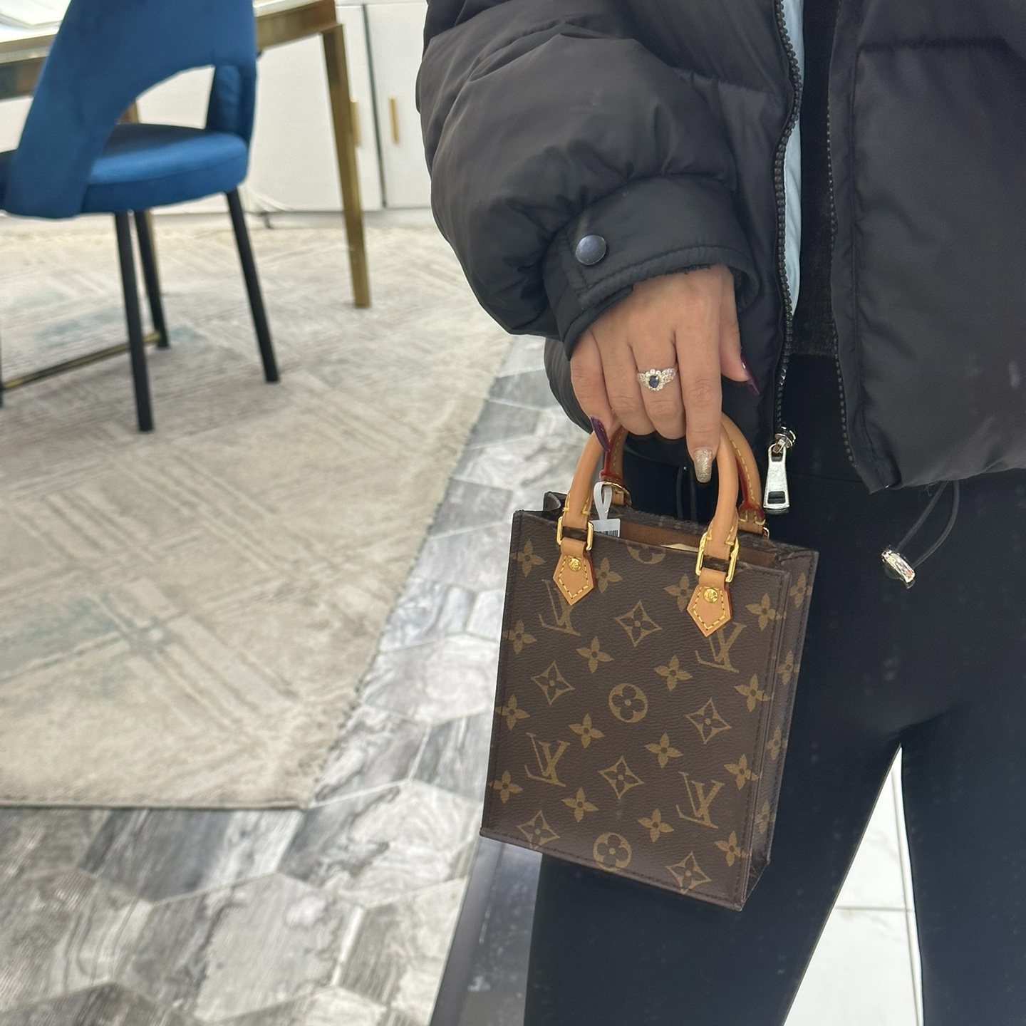 99新 LouisVuitton/路易威登 女士琴谱mini tote  棕色手提二奢包