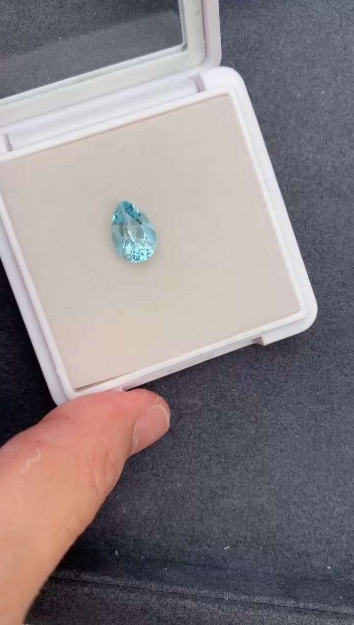 【闪购商品】海蓝宝石裸石未镶嵌2.5ct海蓝宝