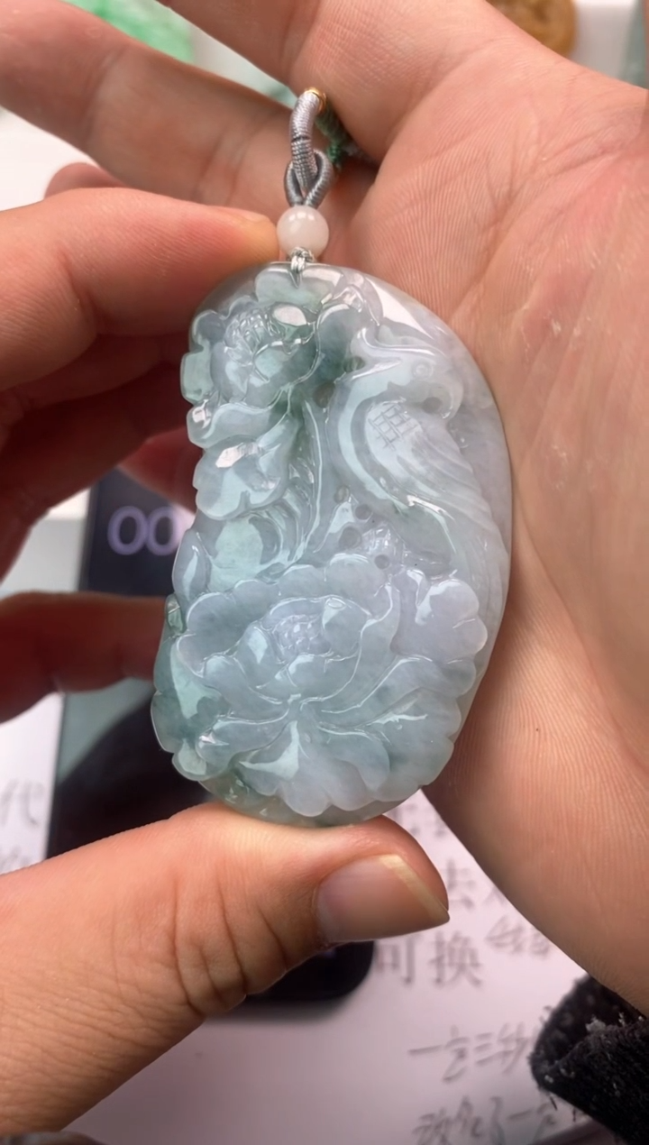 【闪购商品】翡翠颈饰未镶嵌天然A货翡翠