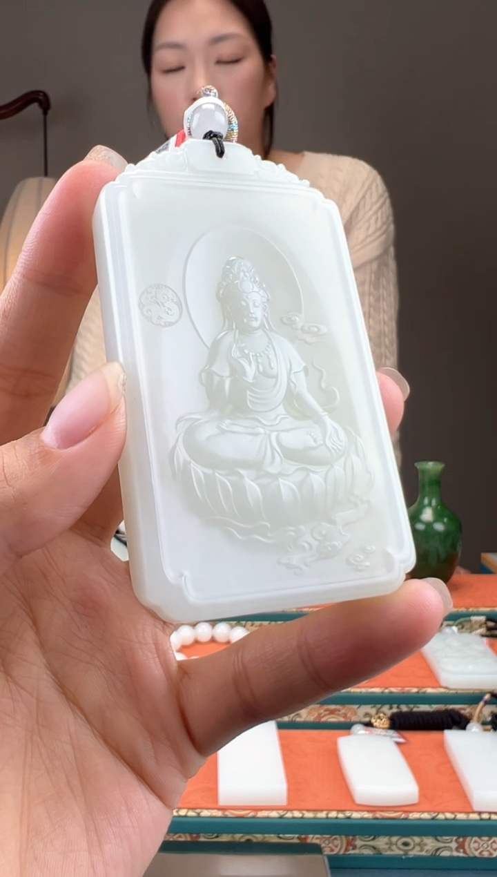 【闪购商品】和田玉颈饰未镶嵌1