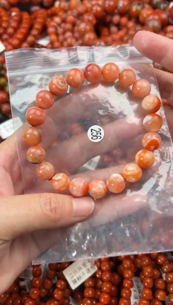 未镶嵌手串南红玛瑙10+