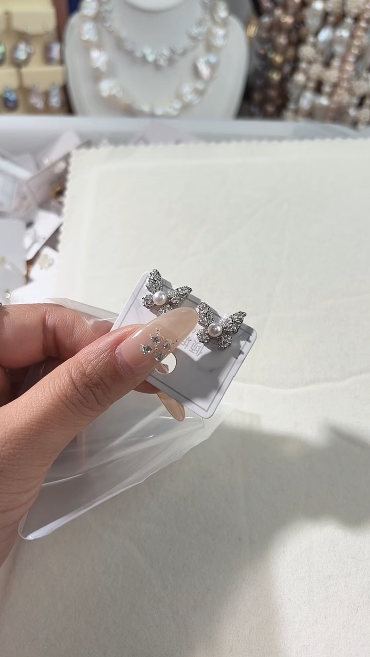 银S925镶嵌耳饰淡水珍珠176