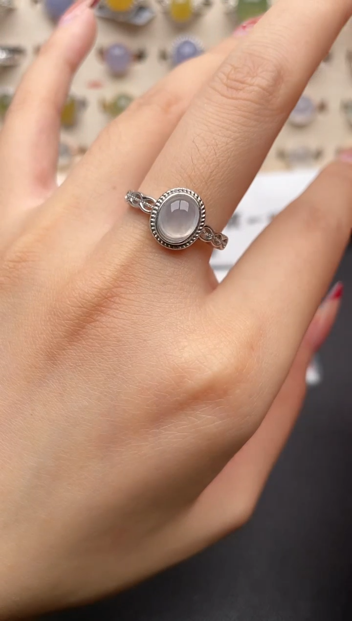 【闪购商品】翡翠戒指银S925镶嵌一物一证一礼盒