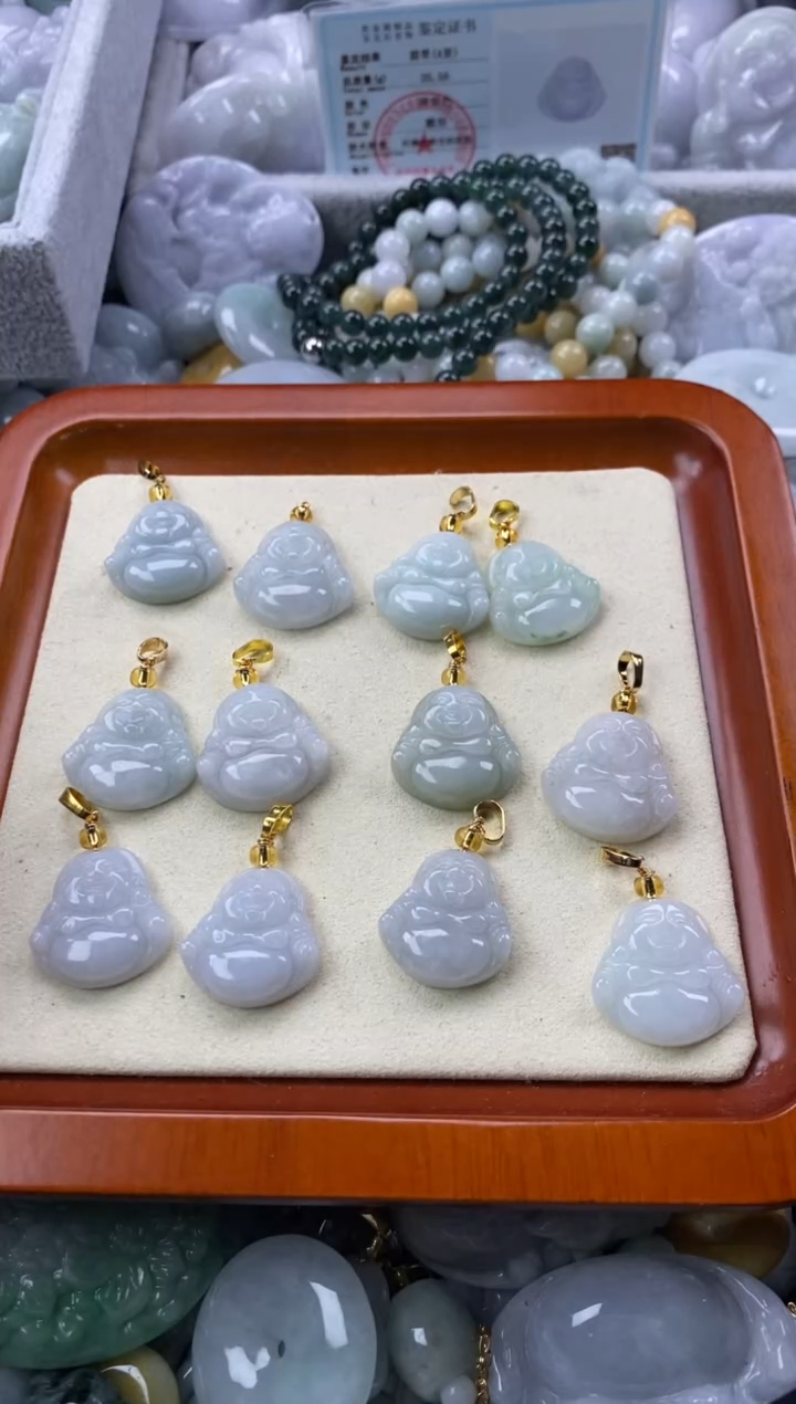 翡翠未镶嵌颈饰缅甸A货翡翠BF