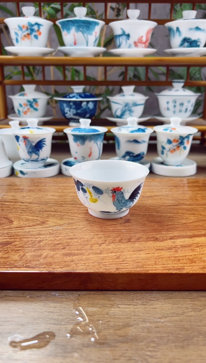【闪购商品】微瑕葫芦公鸡压手杯1个