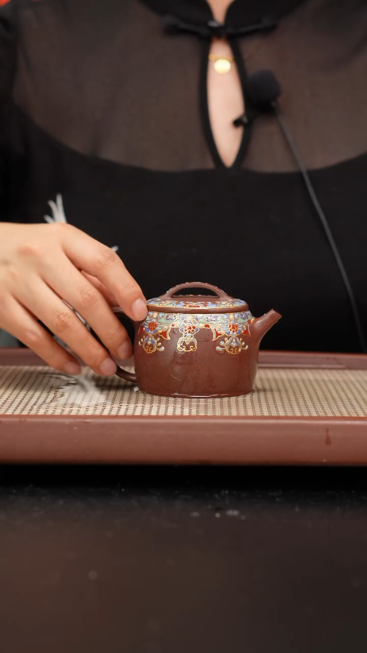 【闪购商品】紫砂茶壶底曹清珐琅彩玉瓦150