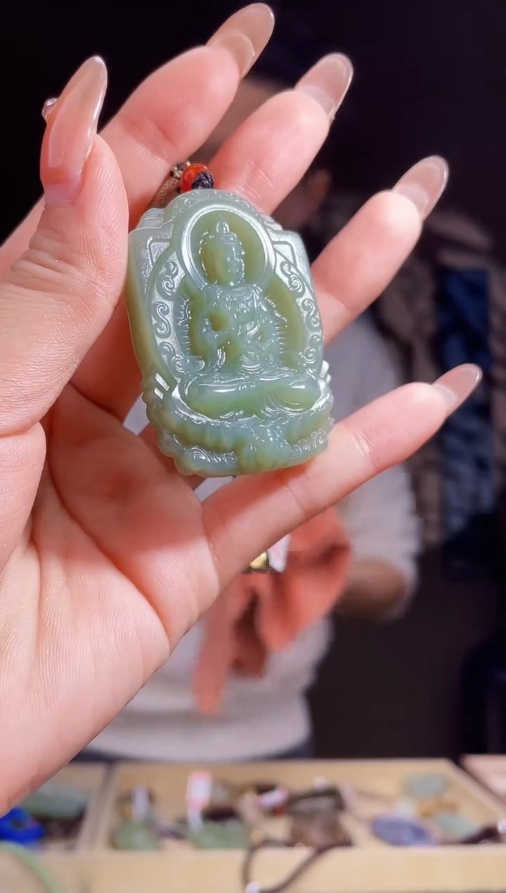 【闪购商品】和田玉颈饰未镶嵌拍一发一