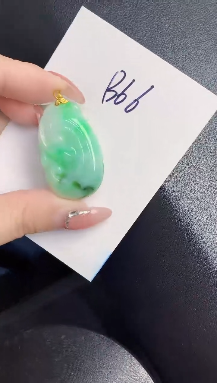 【闪购商品】翡翠颈饰18K金镶嵌000000000