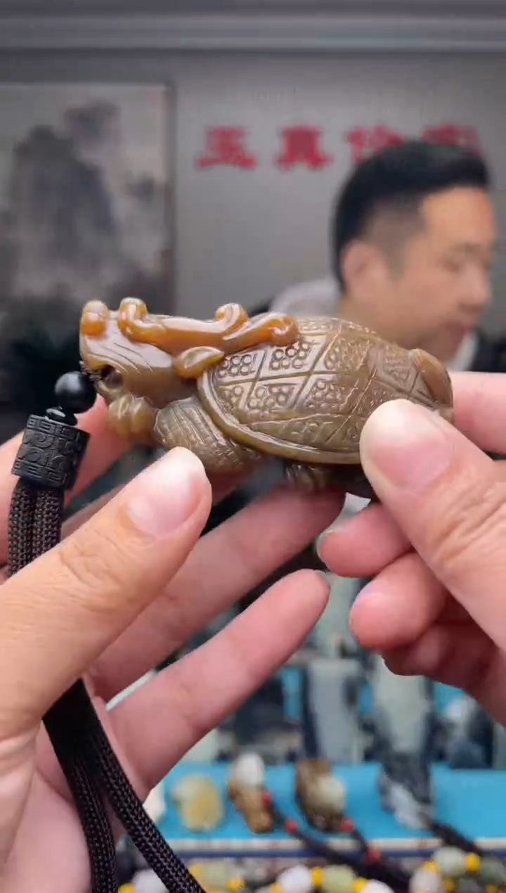 未镶嵌和田玉挂件1