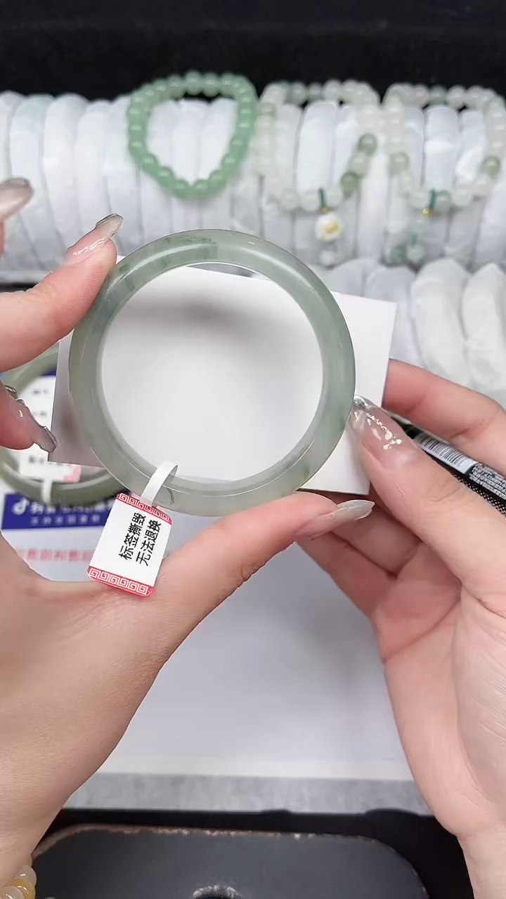 未镶嵌手镯石英质玉297-53/54