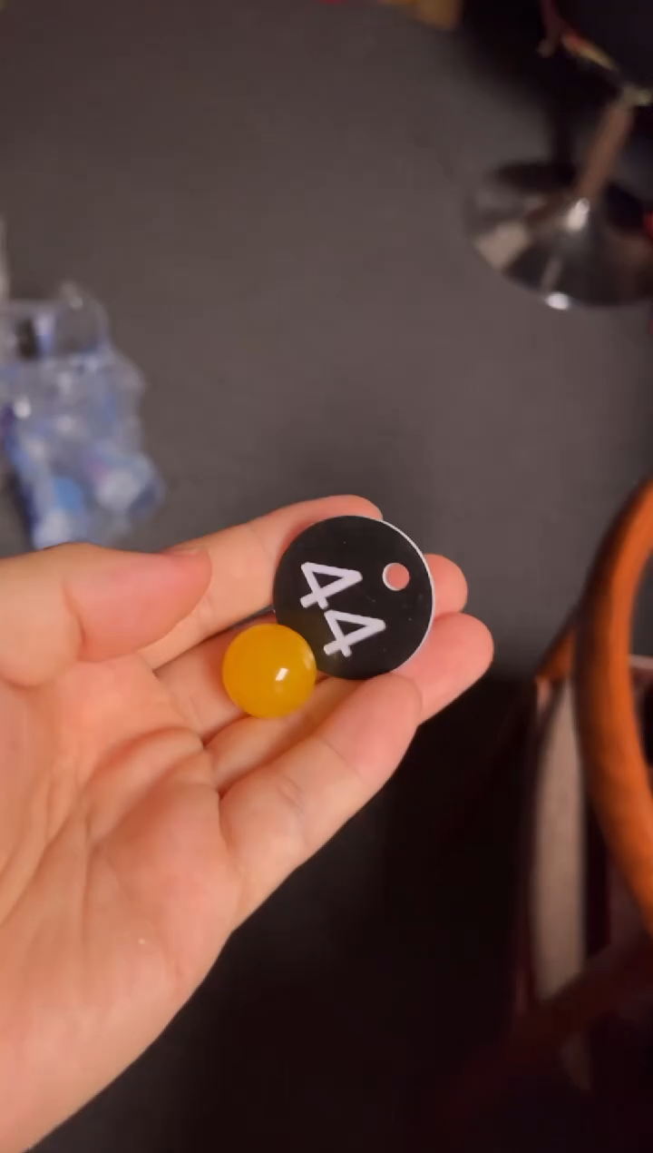 未镶嵌琥珀珠宝奇石陈****师19mm