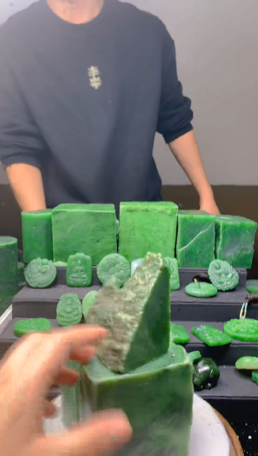 未镶嵌和田玉珠宝半成品1