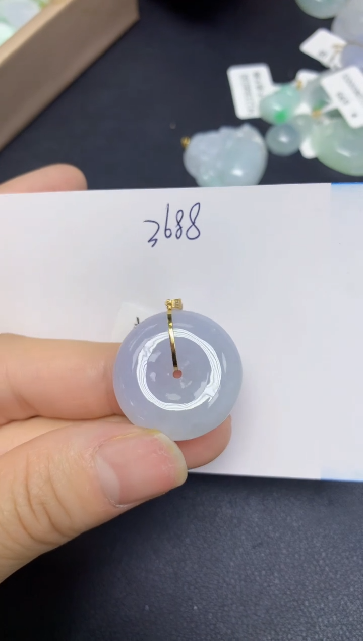 【闪购商品】翡翠挂件18K金镶嵌 天然翡翠A货