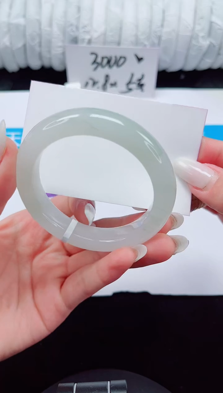 未镶嵌手镯石英质玉191-53/54