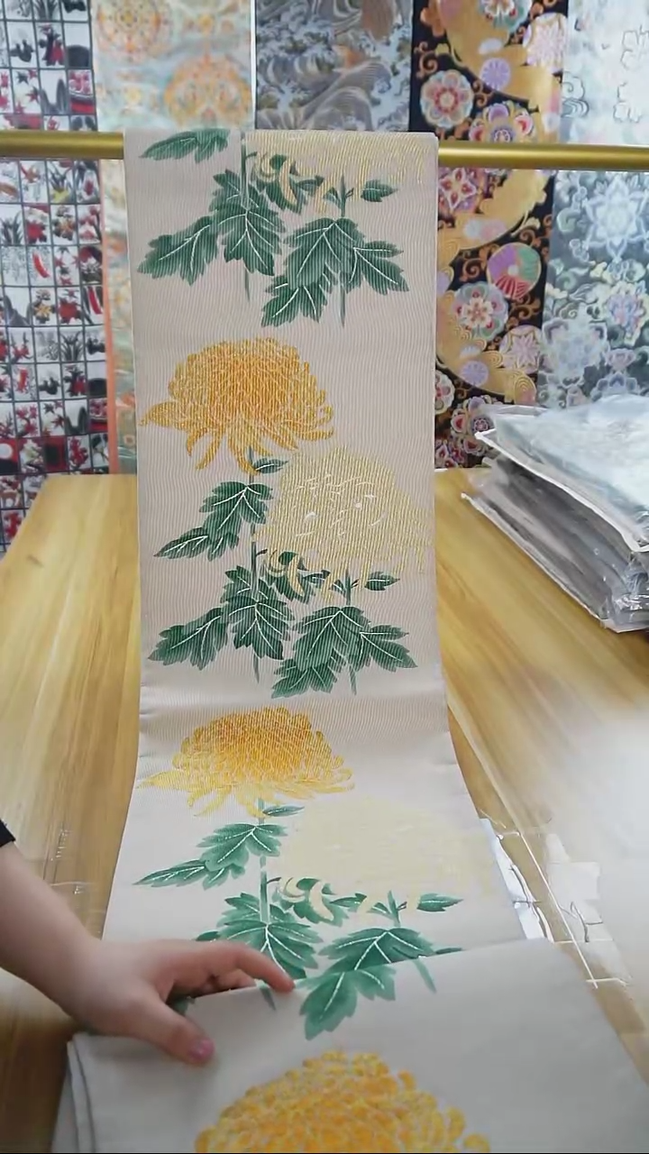 【闪购商品】织绣92 六通缂丝底缀织特价