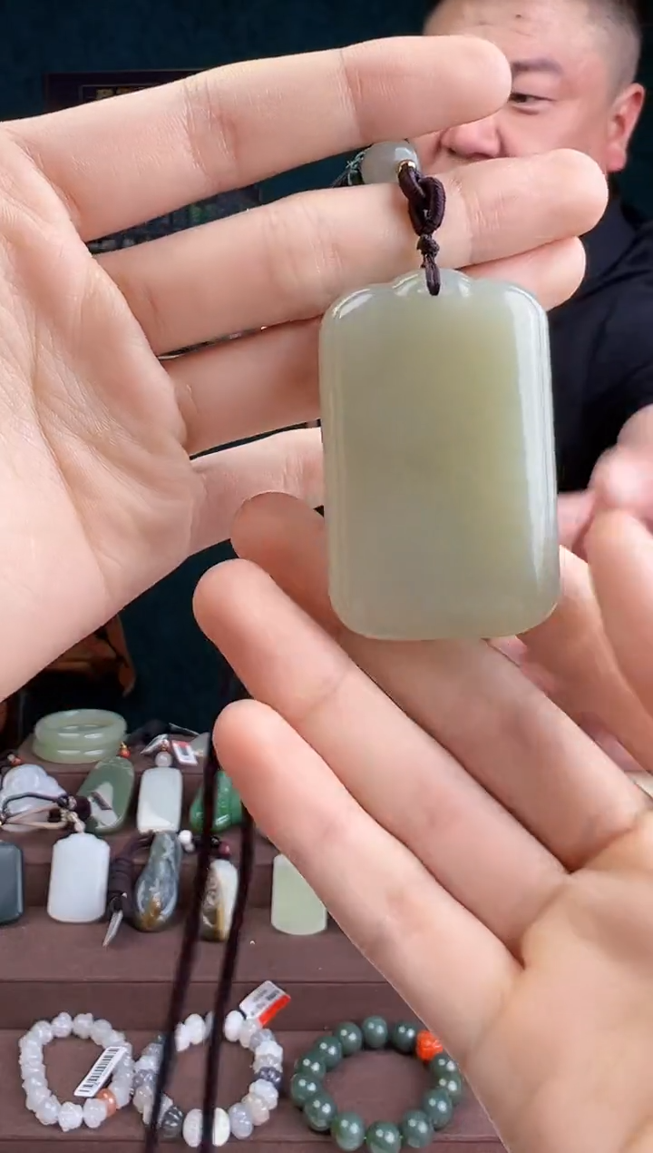 【闪购商品】和田玉颈饰未镶嵌ZZ 拍一发一 多样性发货