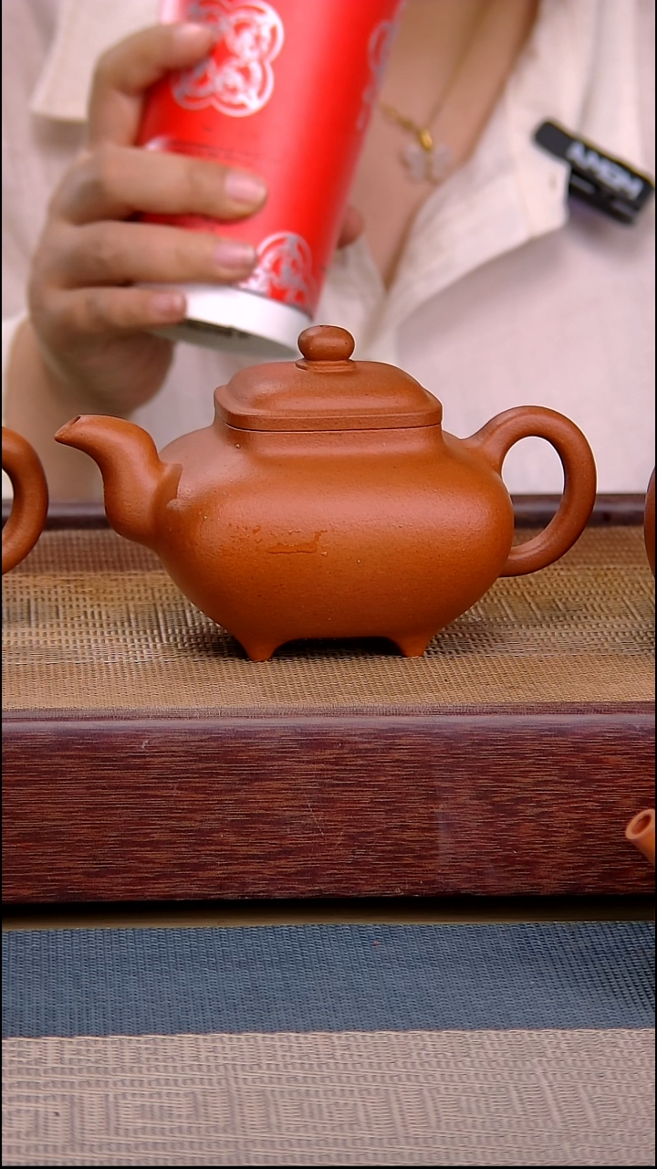 宝山红泥黑标打板传炉