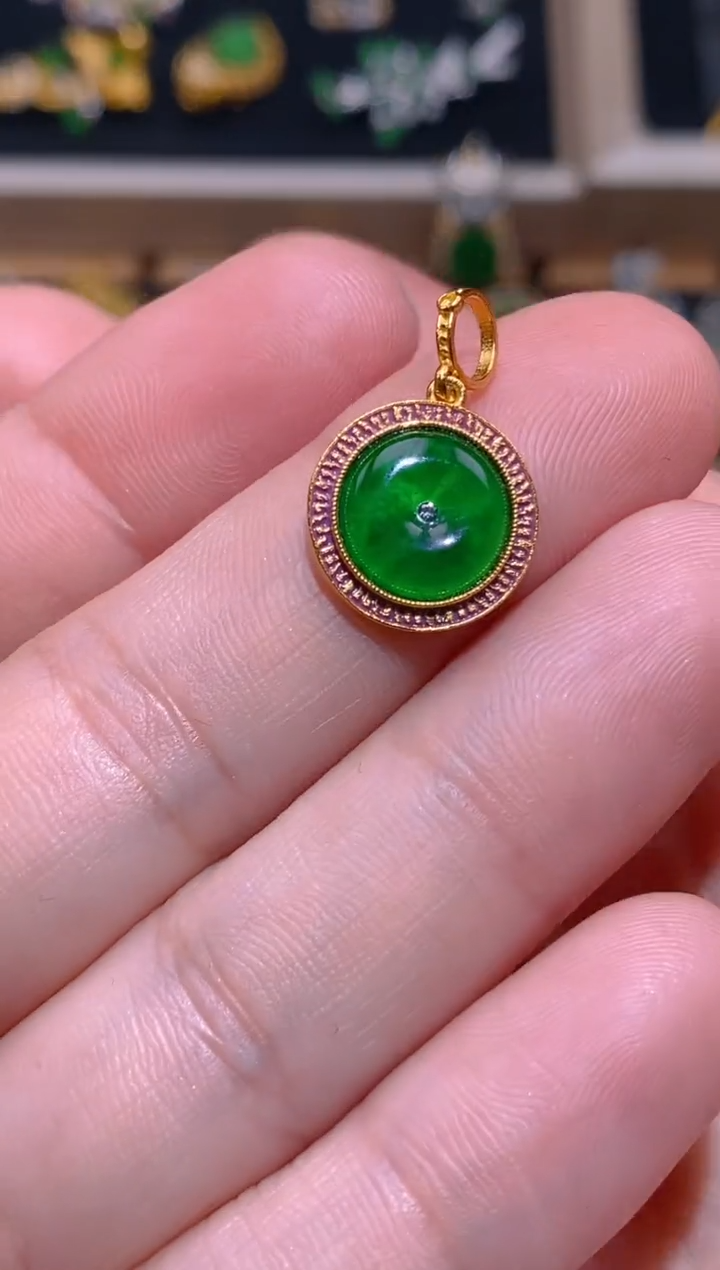 【闪购商品】翡翠吊坠(不含链)银S925镶嵌平安扣