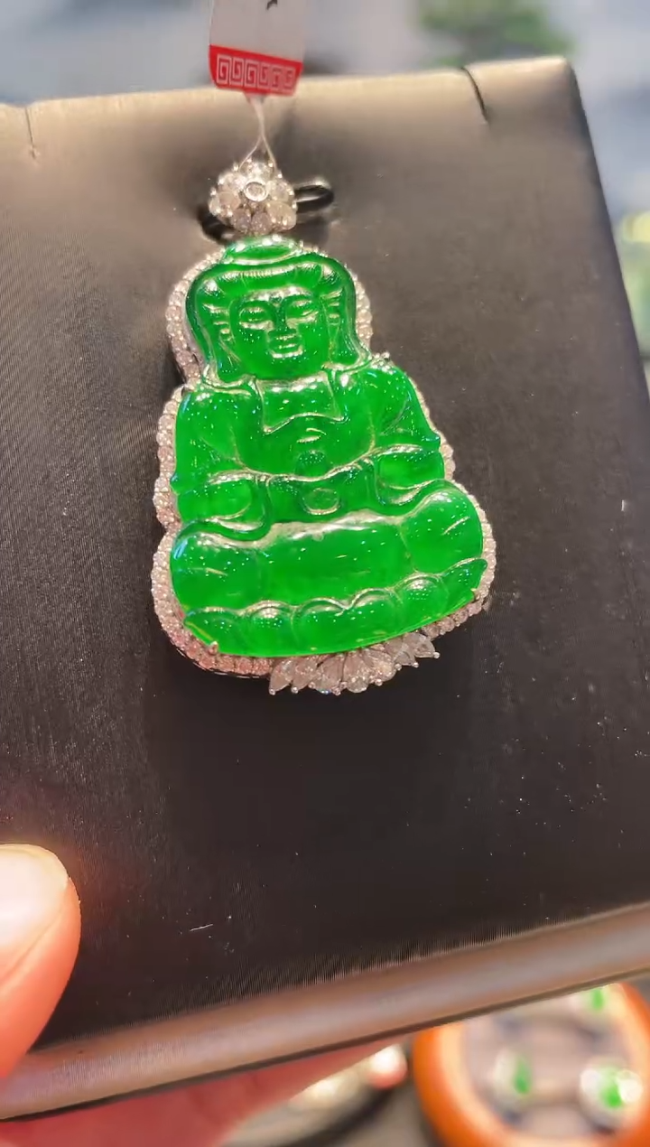 【闪购商品】翡翠颈饰18K金镶嵌A70天然A货翡翠