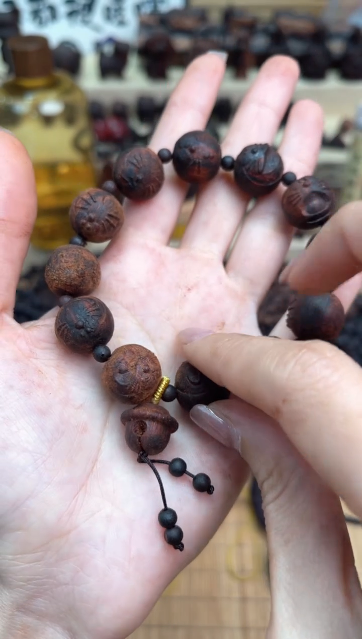 【闪购商品】降真香其他多啦单圈设计款