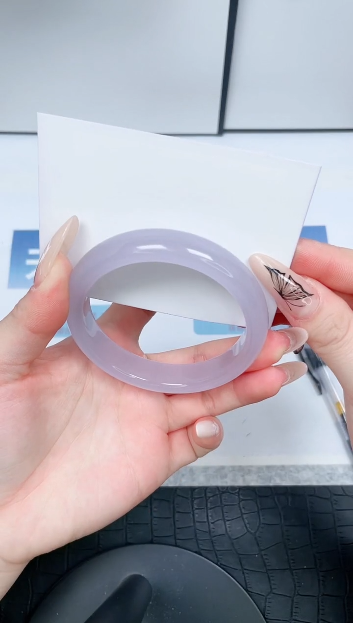 【闪购商品】石英质玉手镯未镶嵌A8-60