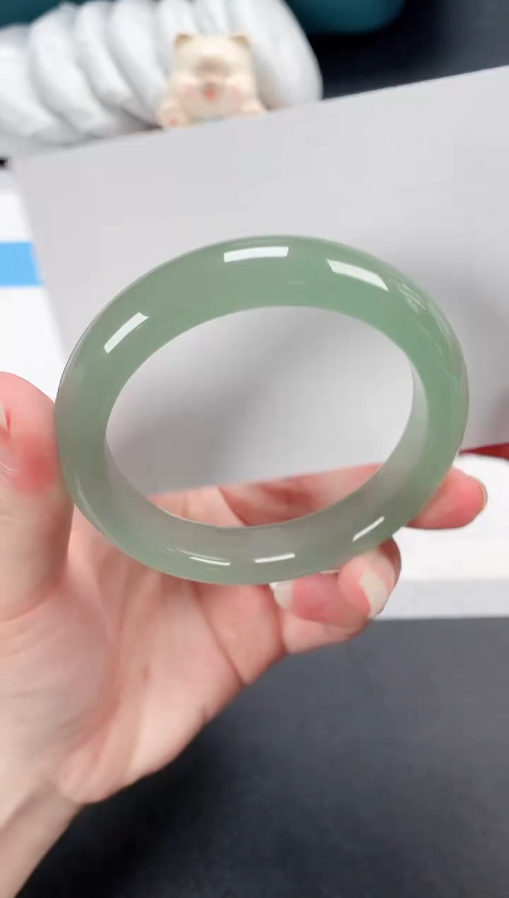 石英质玉手镯未镶嵌45-58.3