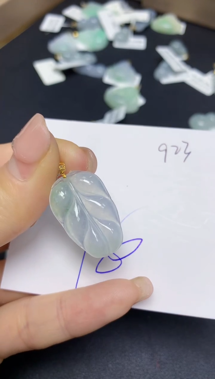 【闪购商品】翡翠挂件18K金镶嵌 天然翡翠A货