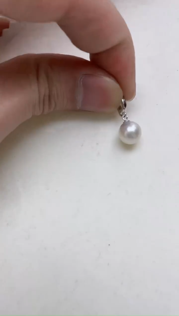 颈饰银S925镶嵌海水珍珠 