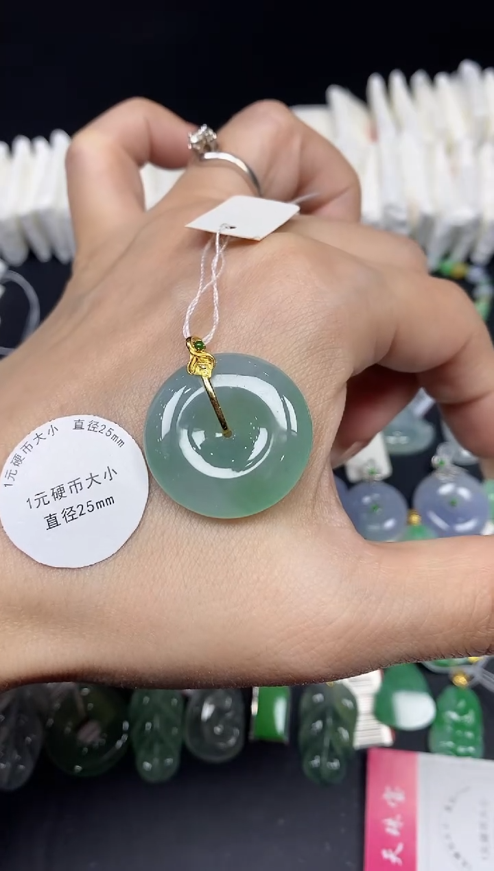 吊坠(不含链)18K金镶嵌翡翠平安扣18K金扣镶嵌@@CMT