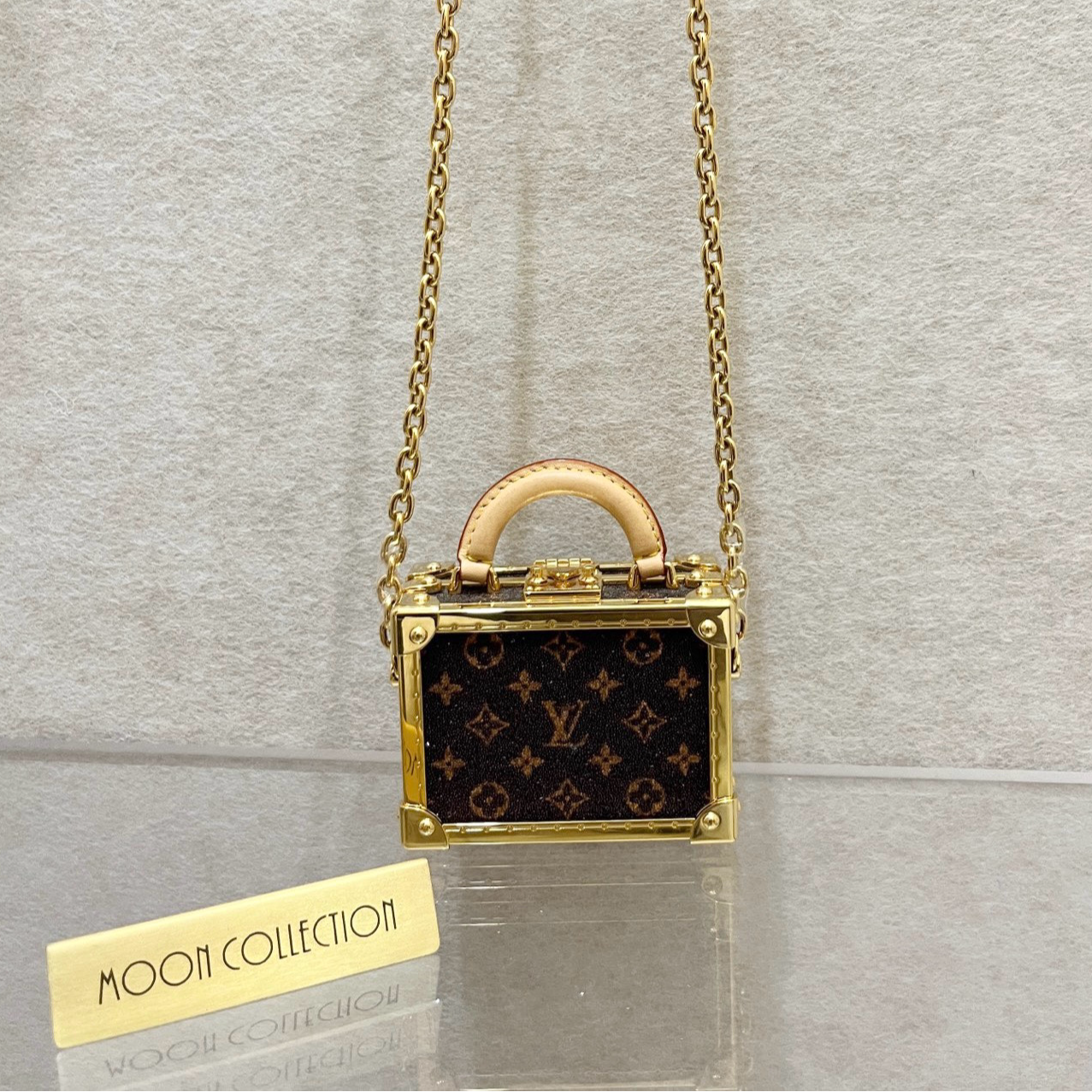 99新 LouisVuitton/路易威登 老花 Micro Mini 硬箱耳机包 