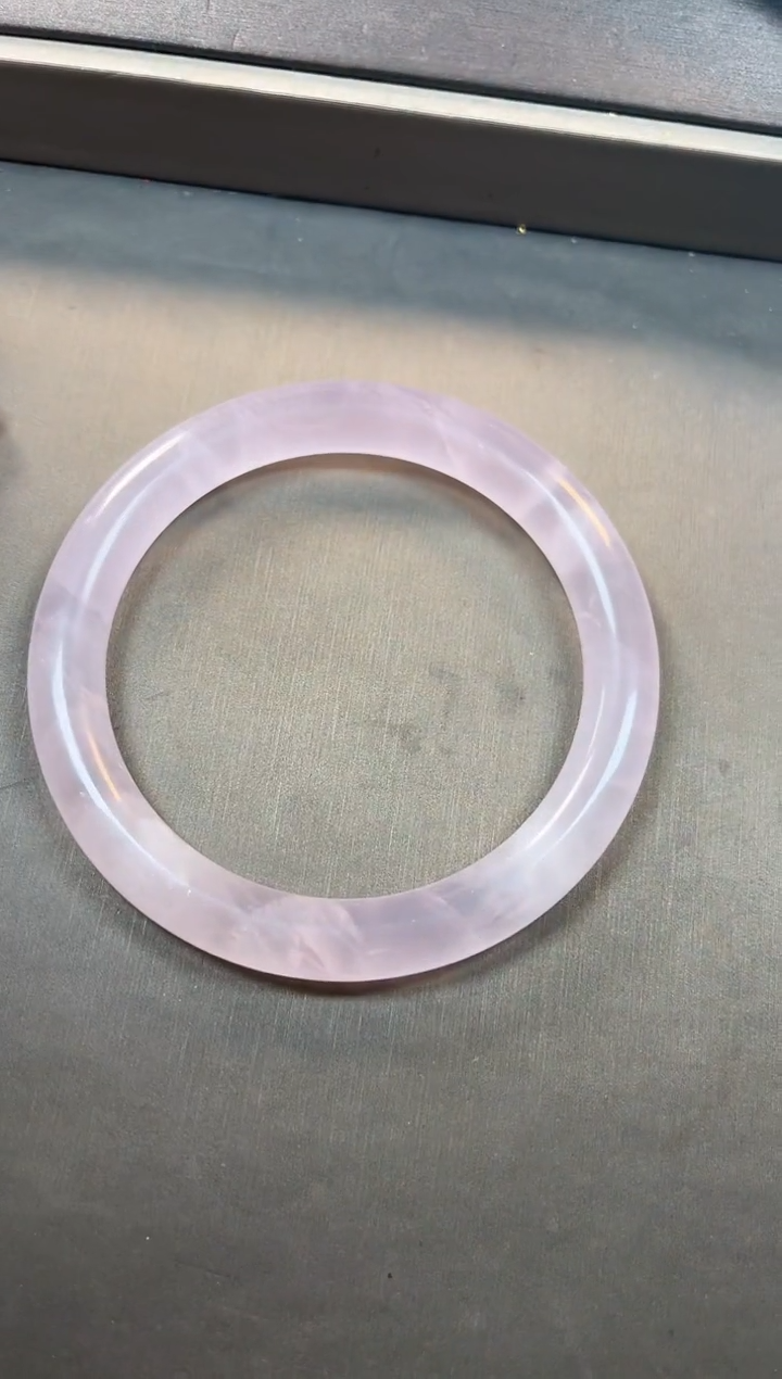 【闪购商品】手镯未镶嵌水晶粉色水晶手镯