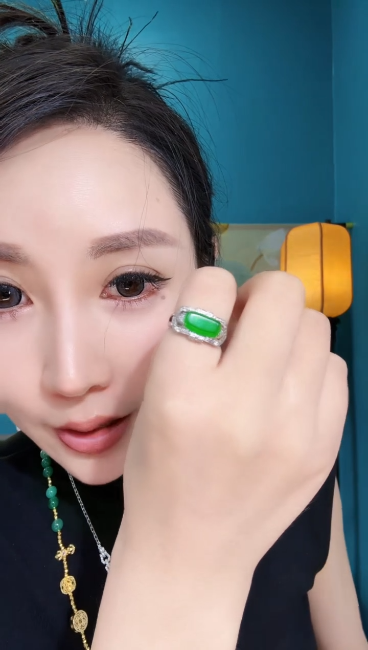 翡翠戒指未镶嵌戒指