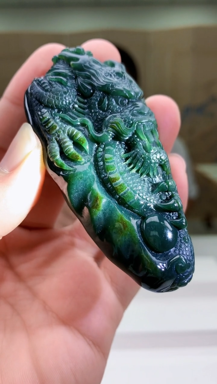 【闪购商品】定制翡翠未镶嵌4812bb-毛货挂件