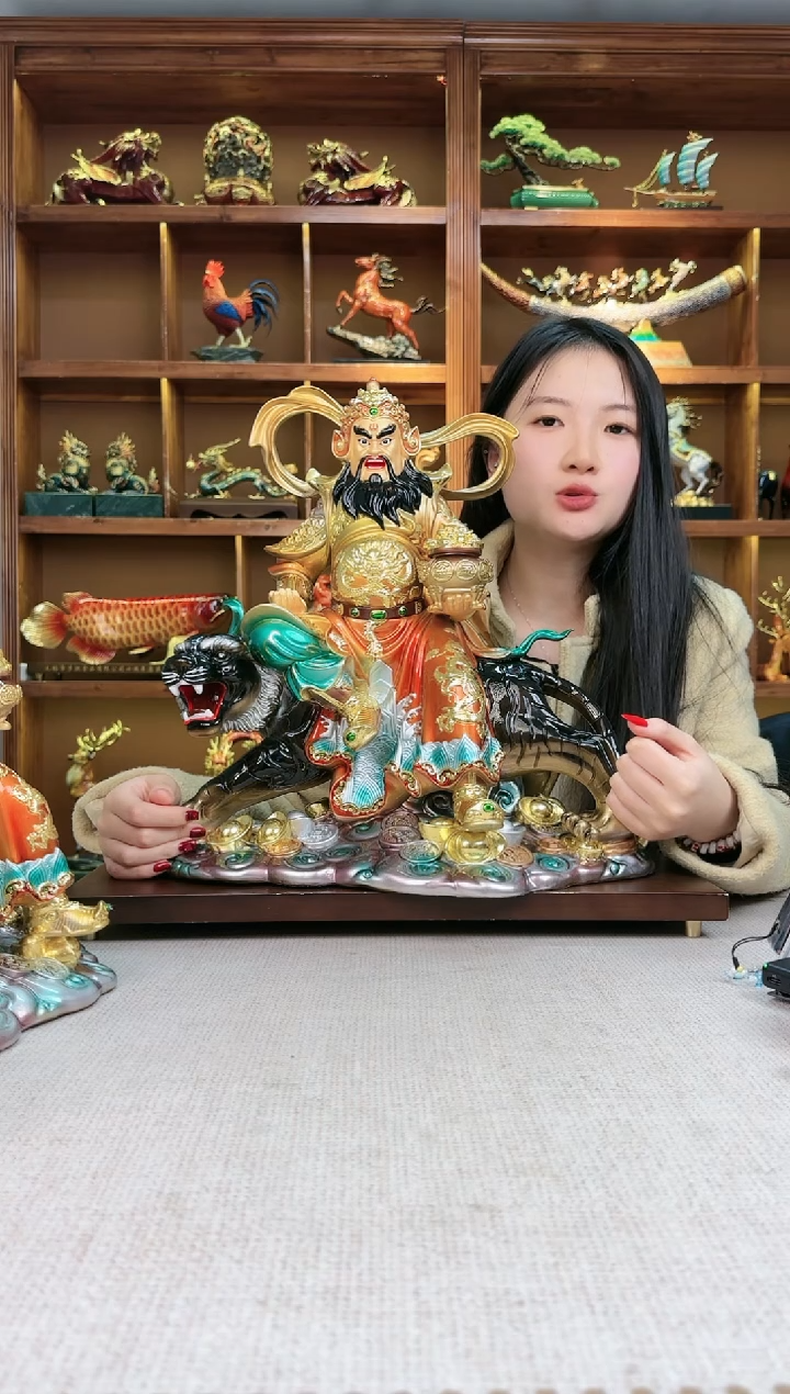 黄铜孙*海大号 新款赵公明 高度 45厘米 