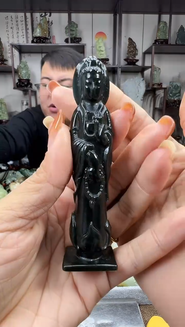 未镶嵌和田玉把件1