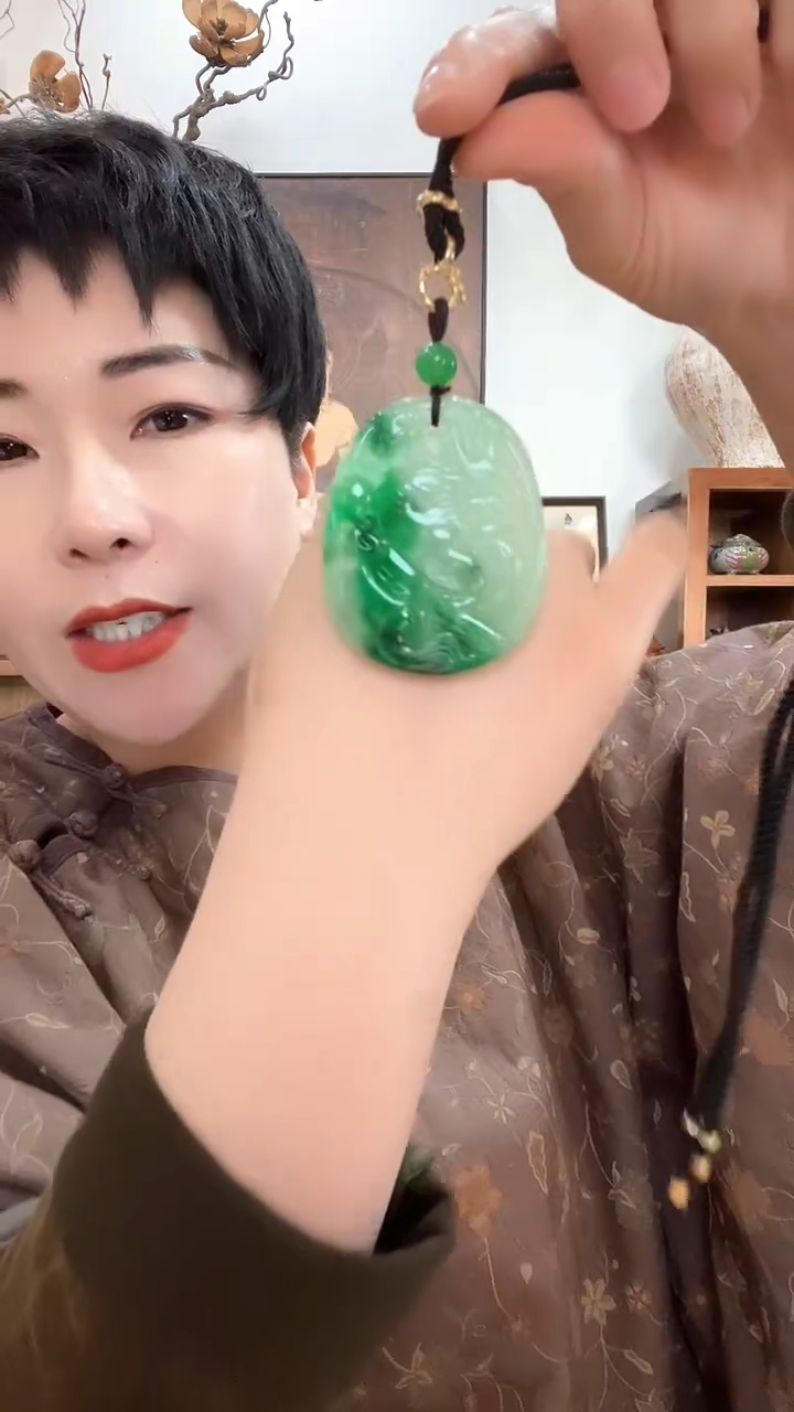 吊坠(赠链)未镶嵌翡翠416