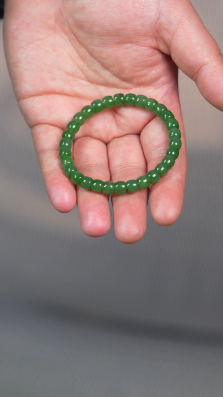 未镶嵌手链和田玉7mm碧玉微黑点