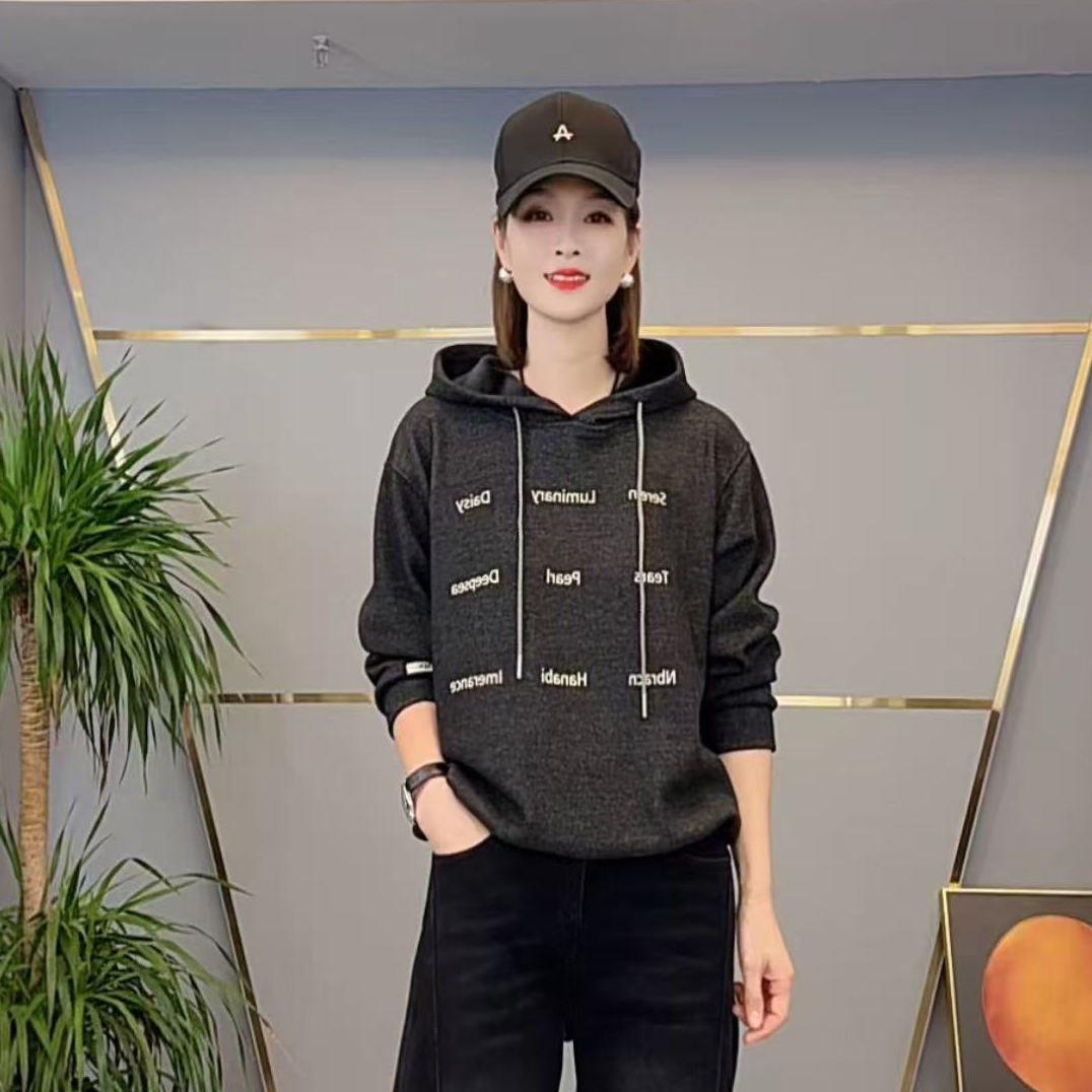 shishu/拾束冬季新款时尚女装字母落肩袖慵懒风加绒卫衣CY8929