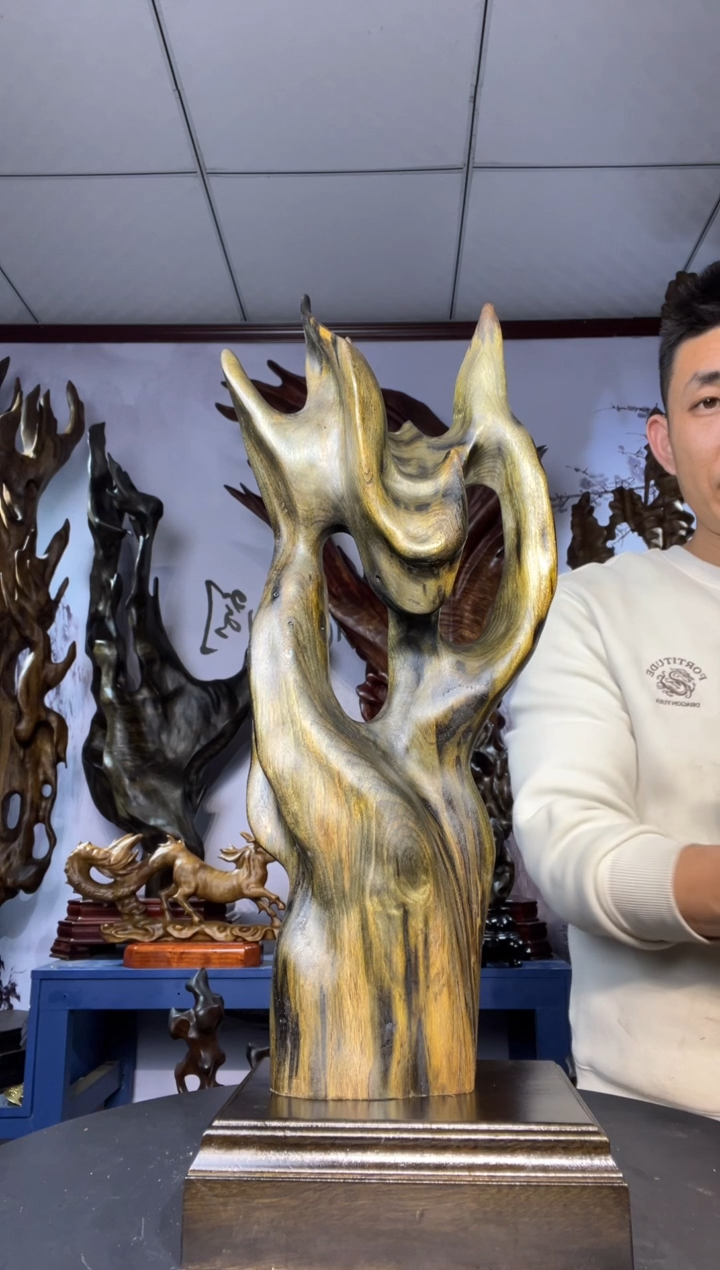 金丝楠木雕款用****1金丝楠木工艺品摆件