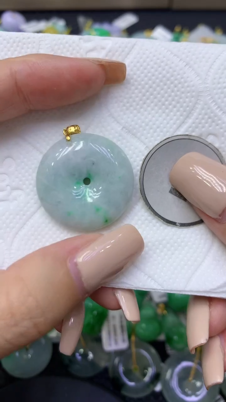 颈饰未镶嵌翡翠天然缅甸翡翠A货